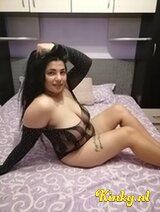 Andreea - Hey me name îs Andreea