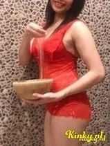 Doe een Nuru massage by Som