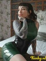 korihna-prive-ontvangst-via-kinky-6909048faef88e0013c9ac3e