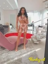 laryssa-prive-ontvangst-via-kinky-62995a6d2e5e3a001a9b37f8