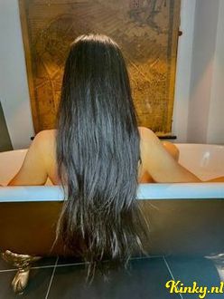 jessi-prive-ontvangst-via-kinky-68feb0f32ae1c7001222dbd4