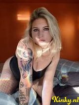 Jackie - Dutch sub girl; wanna play bdsm?