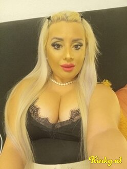 alexia-prive-ontvangst-via-kinky-65ba5172fa11410019471e3b