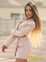 olivia-prive-ontvangst-via-kinky-648313808350550012a494fb