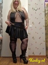 marloes-virtual-sex-via-kinky-67e31752c32168001373a99e