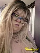 marloes-virtual-sex-via-kinky-6957e2afb6564e00135efaf1