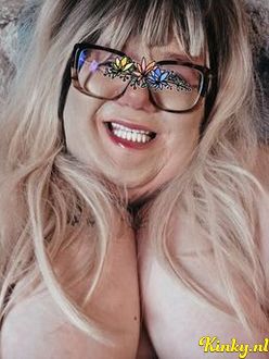 marloes-virtual-sex-via-kinky-68d3fd6239a405001305e531