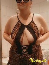 sabrina-virtual-sex-via-kinky-686766799e10cc0013449842