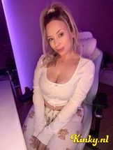 nina-virtual-sex-via-kinky-695f7fdc0745b600131c6cb5