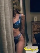 sofie-erotische-massage-via-kinky-656334a1676a4f001a442742