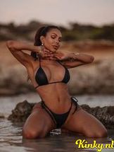 caroline-prive-ontvangst-via-kinky-68f8ee34a9c49d0013964f93