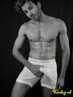 alexander-escort-via-kinky-69923c8440d80a0013295dea