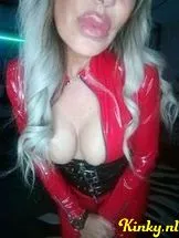 mistress-lola-bdsm-via-kinky-68dbcd8b918ef40013943393