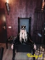 Lola - Dutch pro Dominatrix / hard & soft sm