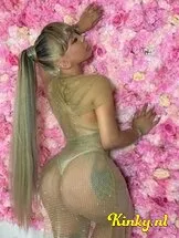 irinach-prive-ontvangst-via-kinky-661656ee6c6654001aae9490