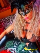 lila-bdsm-via-kinky-6724bdc83db28f00131b4d7f