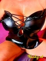 lila-bdsm-via-kinky-67210890ed69590013aad018