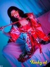 akimi-bdsm-via-kinky-660d0cb29a9ff300198491ce