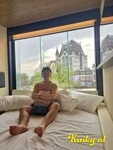 aben-erotische-massage-via-kinky-68063b0e31f4b00013b9cf88