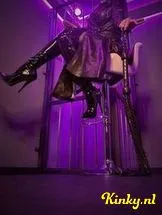 meesteres-tayra-bdsm-via-kinky-692fdcc330d44d001398a532