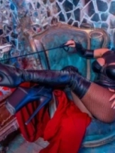 chantall-bdsm-via-kinky-69a1716e8bc2b500132c89da