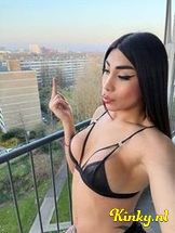 aisha-ts-prive-ontvangst-via-kinky-6940cedc9b028e0014b57f5a