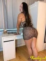 Khloe - Sexy natural girl 