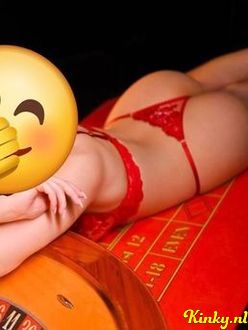 isabela-escort-via-kinky-68b81348c6b8b100141b53df