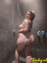 pleun-virtual-sex-via-kinky-68efd0662f74810013c85968