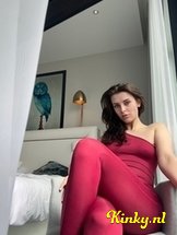 mistress-lavina-bdsm-via-kinky-646c7e748350550012a47123
