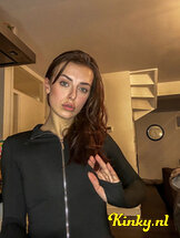 mistress-lavina-bdsm-via-kinky-653fd5498fbe77001d51bf2f
