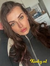 mistress-lavina-bdsm-via-kinky-65cb4826fa11410019473bca