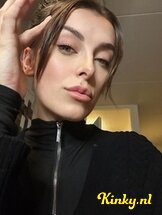 mistress-lavina-bdsm-via-kinky-653fd5479673380019723db3
