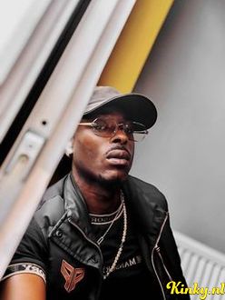 ricardo-escort-via-kinky-68b00981939e3f0013568670