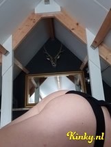 maria-escort-via-kinky-634f0b694c0ff80013d60a82