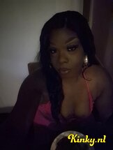 nikki-prive-ontvangst-via-kinky-679baa9dd52c1d0013ca34bc