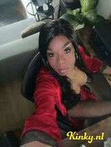 nikki-prive-ontvangst-via-kinky-65439a3600e12d00199d7785