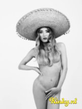 mila-escort-via-kinky-640e7a4917f7f50012aa0dbe