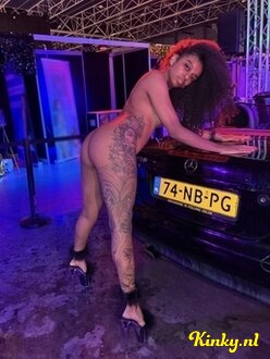 mariah-virtual-sex-via-kinky-680b842c6f455c0013cfc132