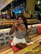 suraya-escort-via-kinky-678638e11cfed900133d7f0b