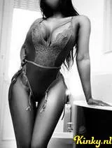 Summer - Body 2 body & Tantra massage