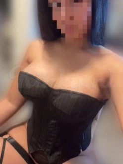 cruella-bdsm-via-kinky-690b517f665fb20013635456