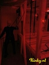 donna-bdsm-via-kinky-677d910278eb44001481f52d