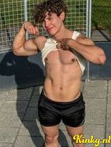 Santiago - Young Twink BigCock21CM Versatile
