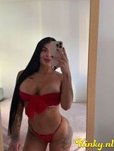 sofia-escort-via-kinky-690e0abd96de780013835b88