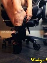 Emma - Meesteres EmmaRain -Jouw strenge en sensuele Godin