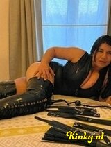 Ambar - Dikke tieten geile latina