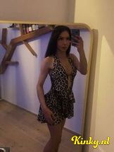 noor-erotische-massage-via-kinky-69432fd1913944001278acc3