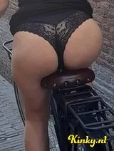 Anna Monica - 💜 ⚜️ 💜 BANANA Garden with pink Monkey's GlORY HOLE