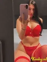 amyy-prive-ontvangst-via-kinky-6920a402aef88e0013c9d50e